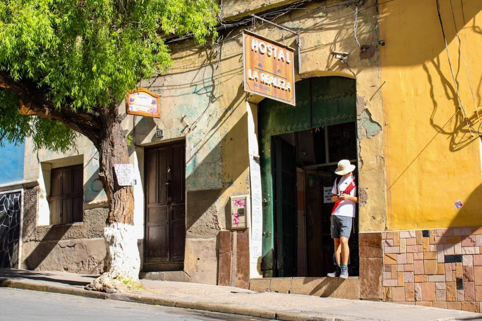 Hostal La Realeza Potosí Екстериор снимка