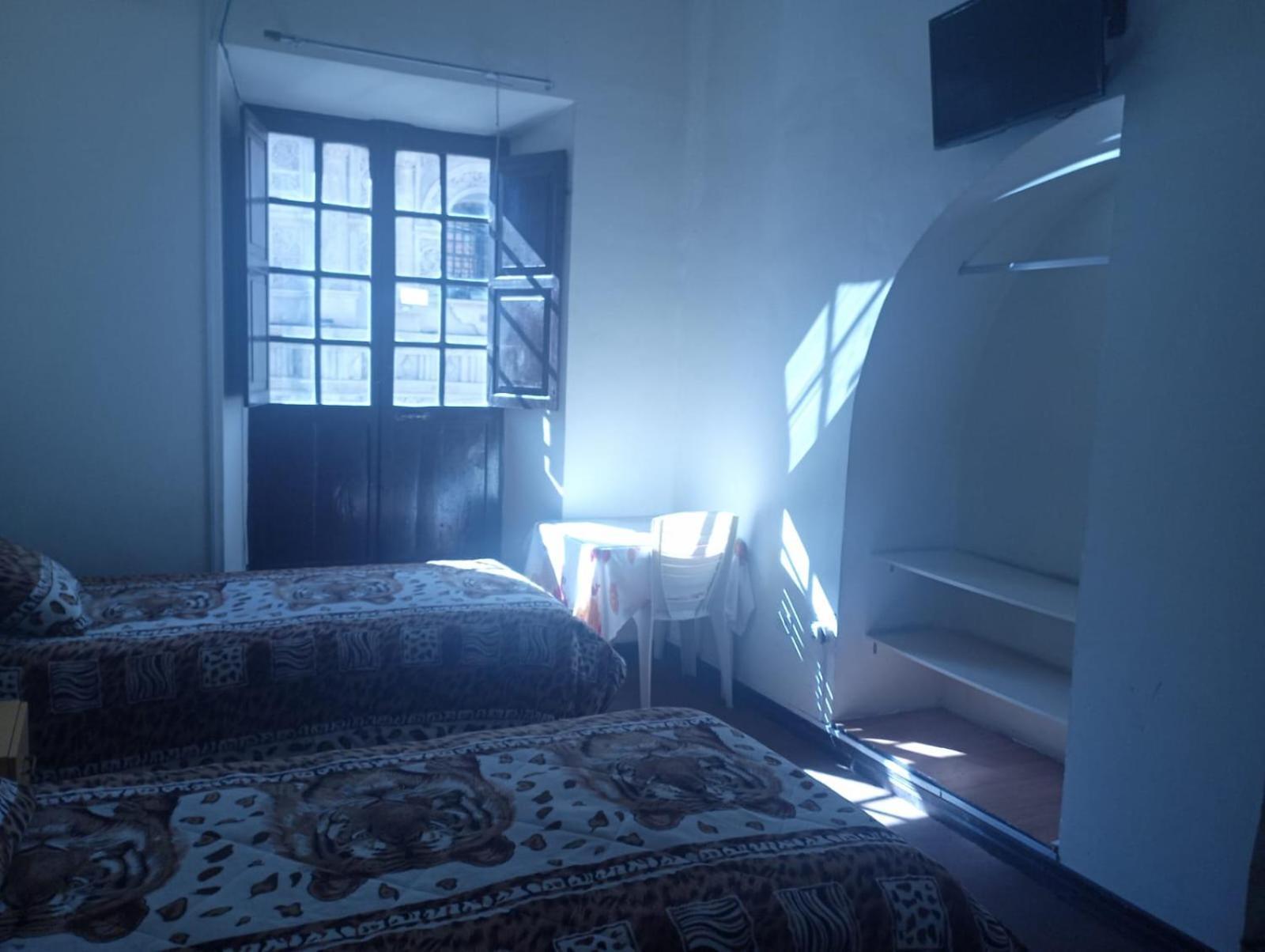 Hostal La Realeza Potosí Екстериор снимка